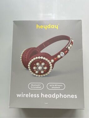 heyday Wireless Headphones in Red with Decorative Pearls